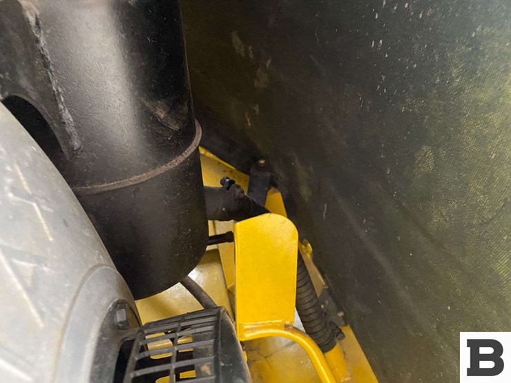 1968-ski-doo-super-olympique-snowmobile-image-15