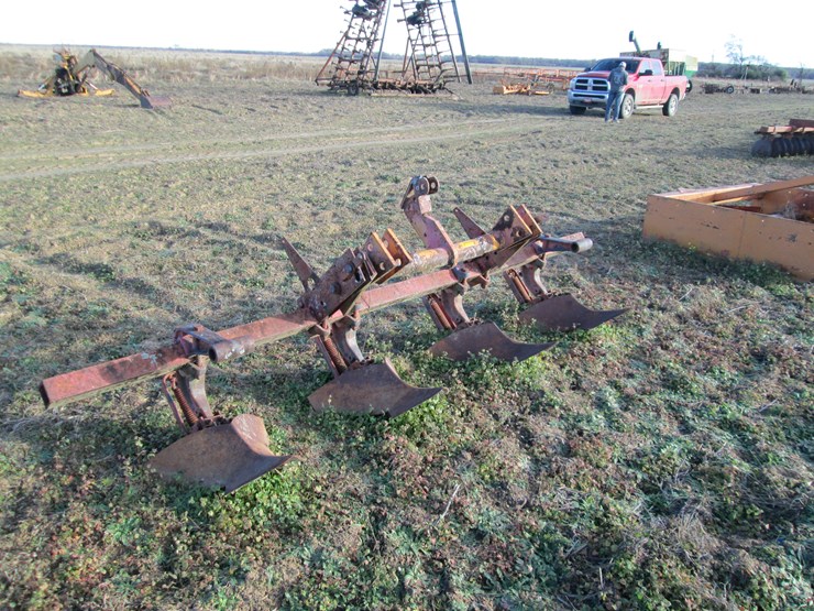 #35358-•-11"-4-bottom-middle-buster-image-3