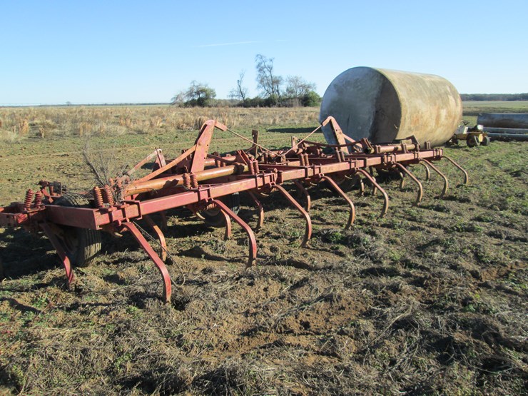massey-ferguson-14a-image-4