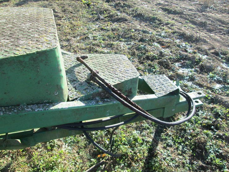 #35347-•-john-deere-40'-500gal-pull-type-sprayer-image-7