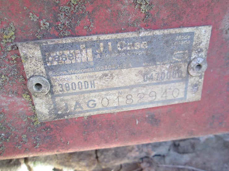 case-ih-3900-image-25
