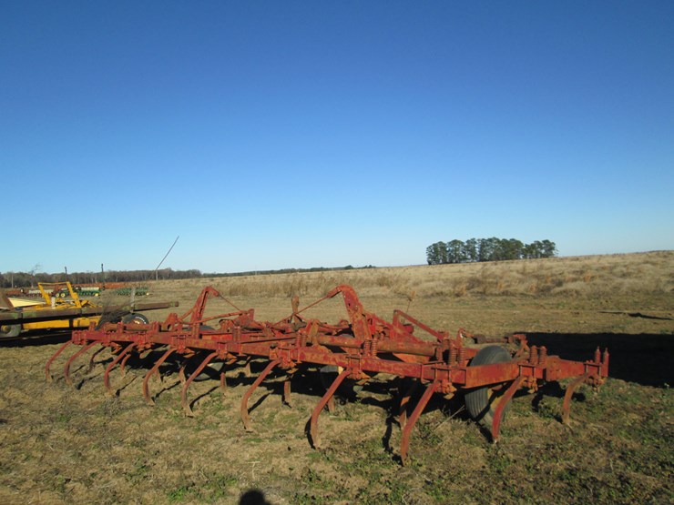 massey-ferguson-14a-image-3