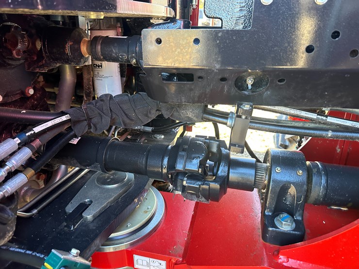 #35562-•-2023-case-470-track-tractor-image-50