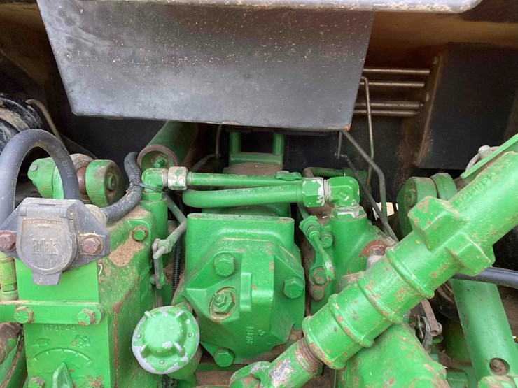 john-deere-4450-image-23