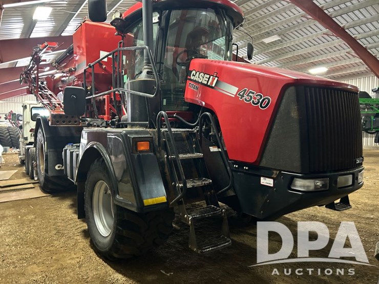 case-ih-810-image-49
