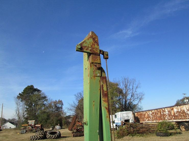 john-deere-7100-image-5