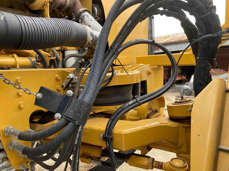 ro-gator-1184-sprayer-image-81