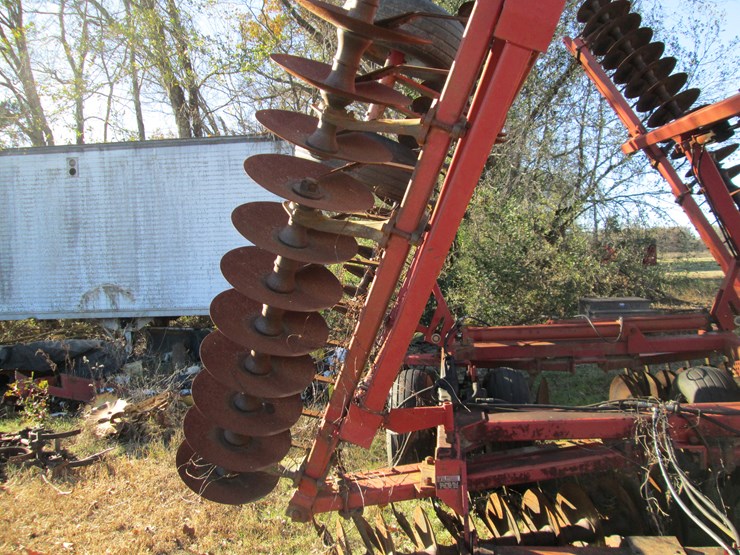 case-ih-3900-image-18