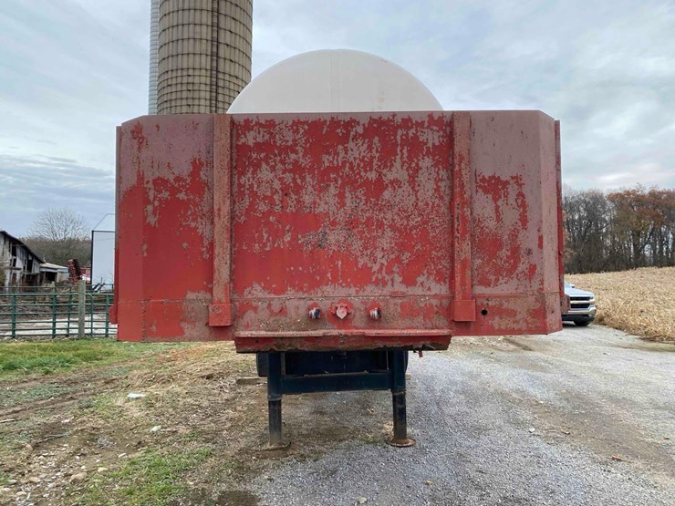 spray--trailer-image-3