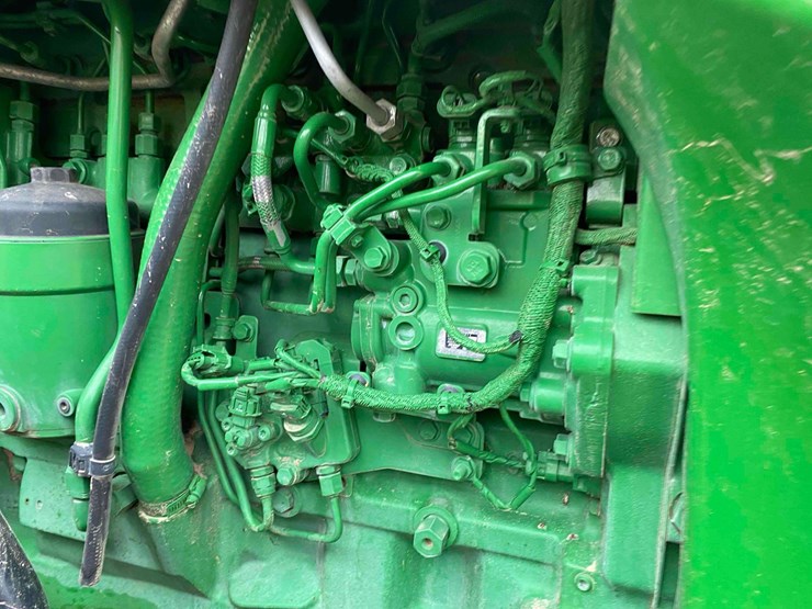 john-deere-8245r-image-19