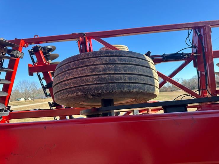 #35563-•-case-370-47'disk-image-18