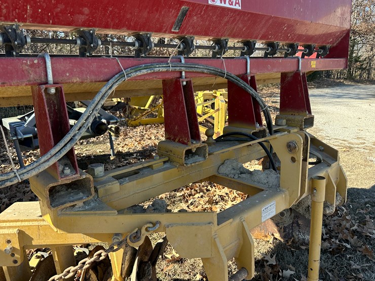 #35571-•-rome-levee-plow-w/-w&a-manufacturing-898-levee-seeder-image-10