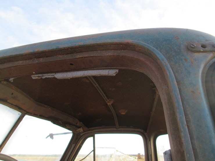 #35366-•-inop-chevrolet-6400-s/a-single-cab-truck-image-17