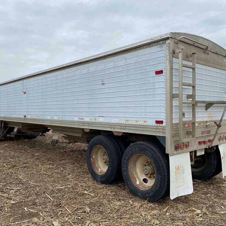 Wilson Alum 41’ grain trailer