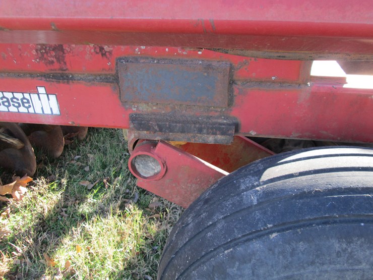 case-ih-3900-image-24