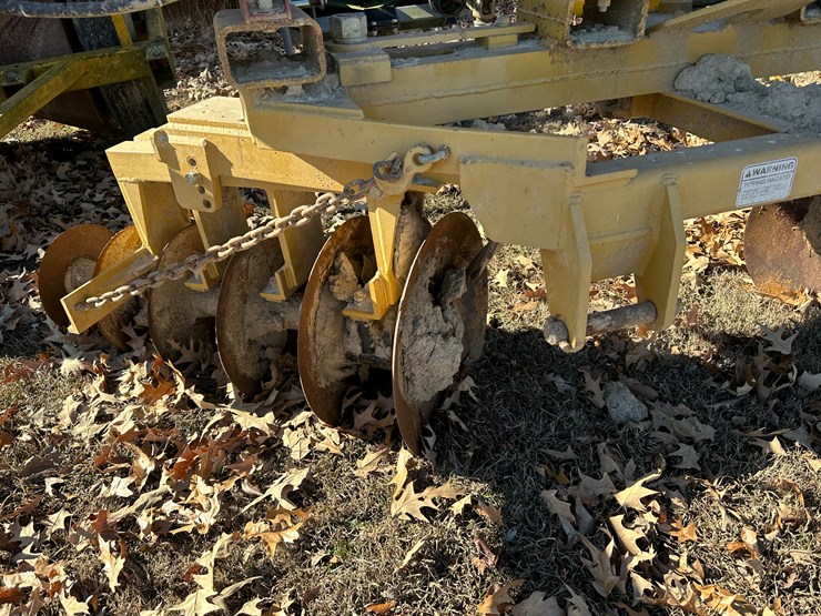 #35571-•-rome-levee-plow-w/-w&a-manufacturing-898-levee-seeder-image-9