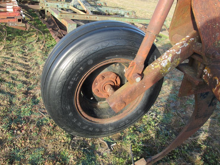 #35359-•-5-shank-subsoiler-image-8