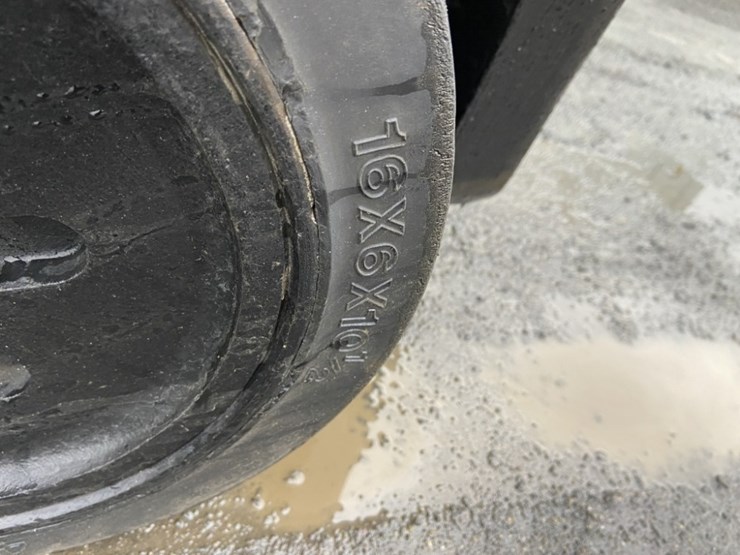 2015-hyster-s50ft-image-11