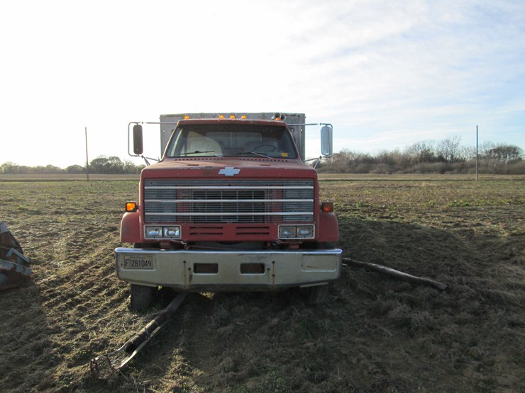 1981-caterpillar-3208-image-2