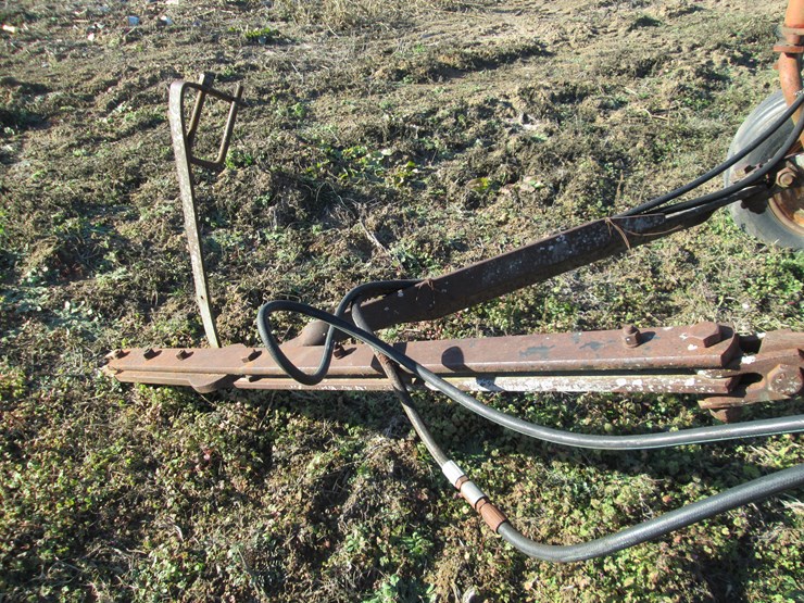 international-700-image-14