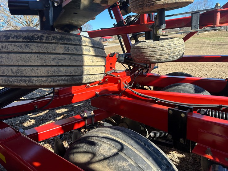 #35563-•-case-370-47'disk-image-54