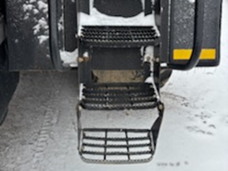 2016-case-ih-2016-image-6