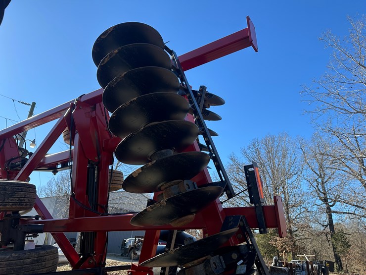 #35563-•-case-370-47'disk-image-22