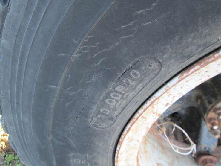 1981-caterpillar-3208-image-10