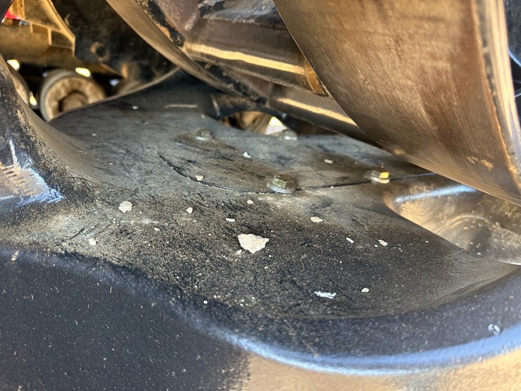 #35562-•-2023-case-470-track-tractor-image-21