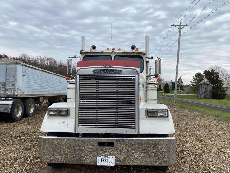 1987-freightliner-day-cab-semi-tractor-image-2
