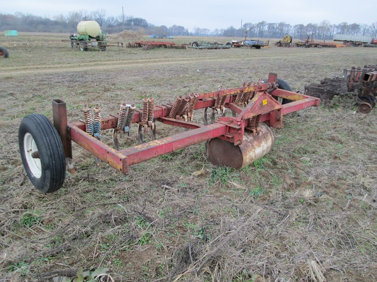 #35315-•-11'-chisel-plow-image-2