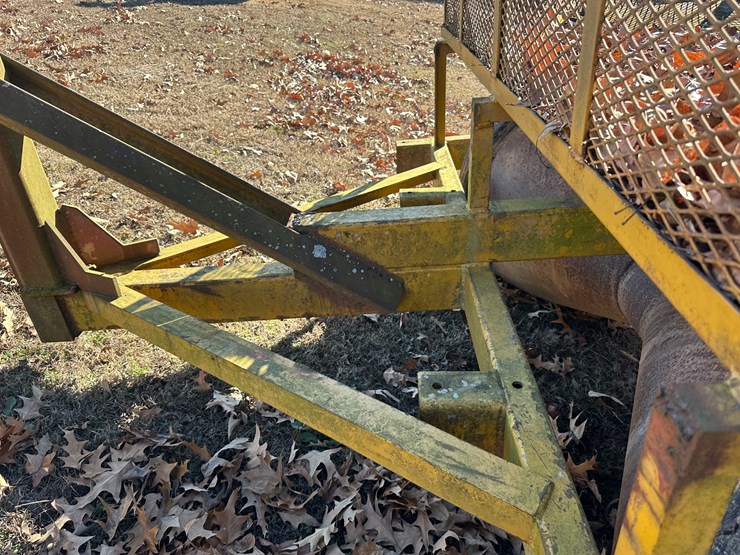 #35577-•-scott-levee-packer-w/bulldog-gooseneck-hitch-image-17