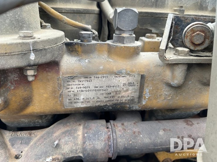 peterbilt-379-image-19