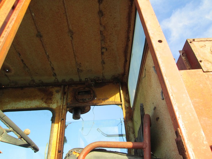 international-303-image-14