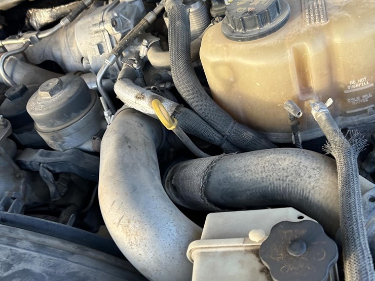 ford-f350-xlt-image-37