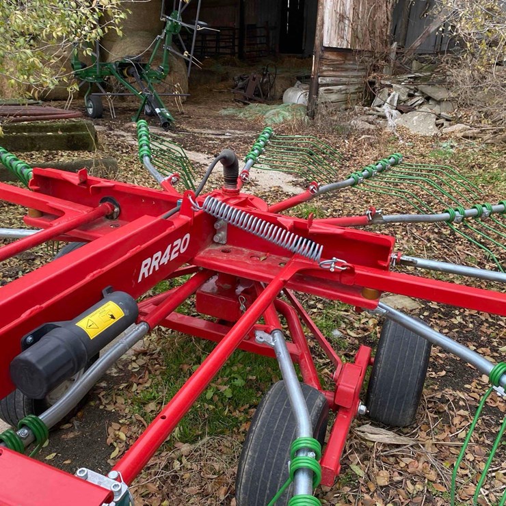 2022 Enrorossi RR420 rotary rake