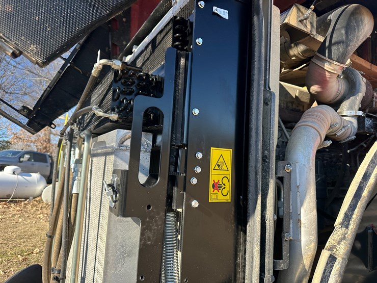 #35562-•-2023-case-470-track-tractor-image-81