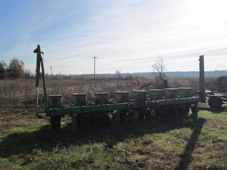 john-deere-7100-image-2