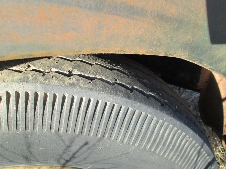 #35366-•-inop-chevrolet-6400-s/a-single-cab-truck-image-9