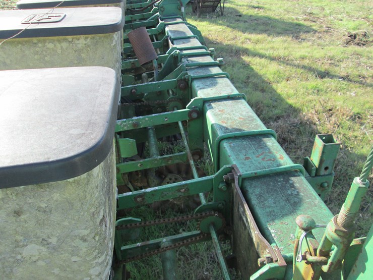 john-deere-7100-image-16