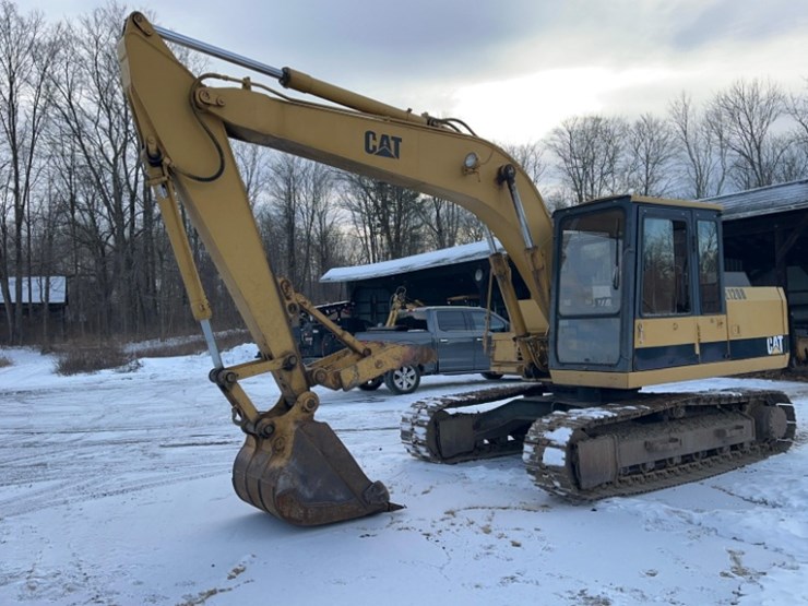 caterpillar-e120b-image-8