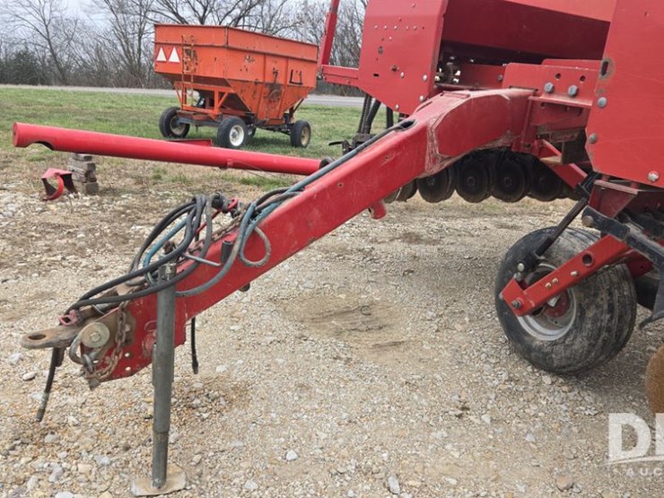 case-ih-5500-image-25