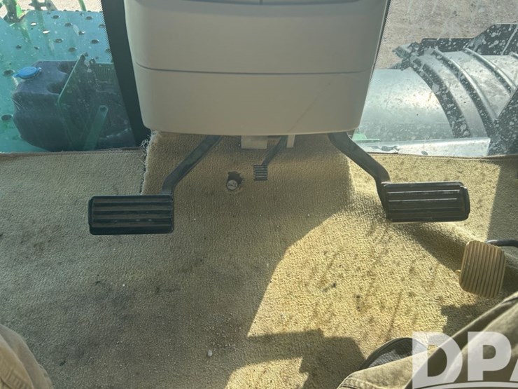 john-deere-f4365-image-57