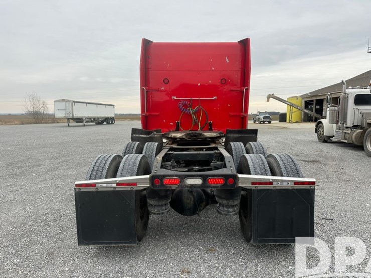 2007-peterbilt-379-image-16