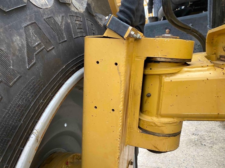 ro-gator-1184-sprayer-image-84