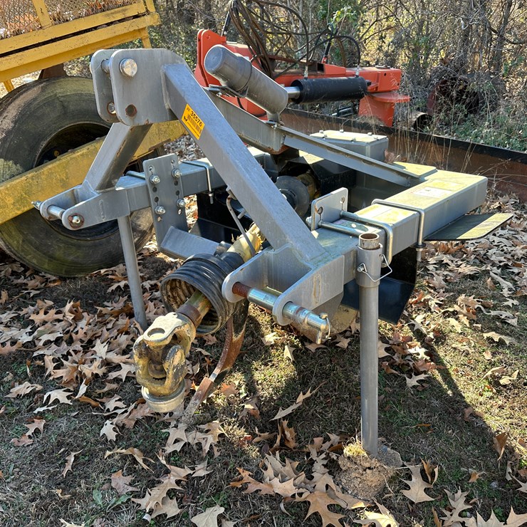 #35576 • W&A 3700 PTO Ditcher