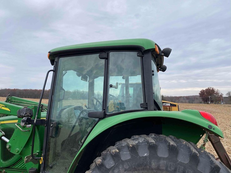 john-deere-6415-image-35