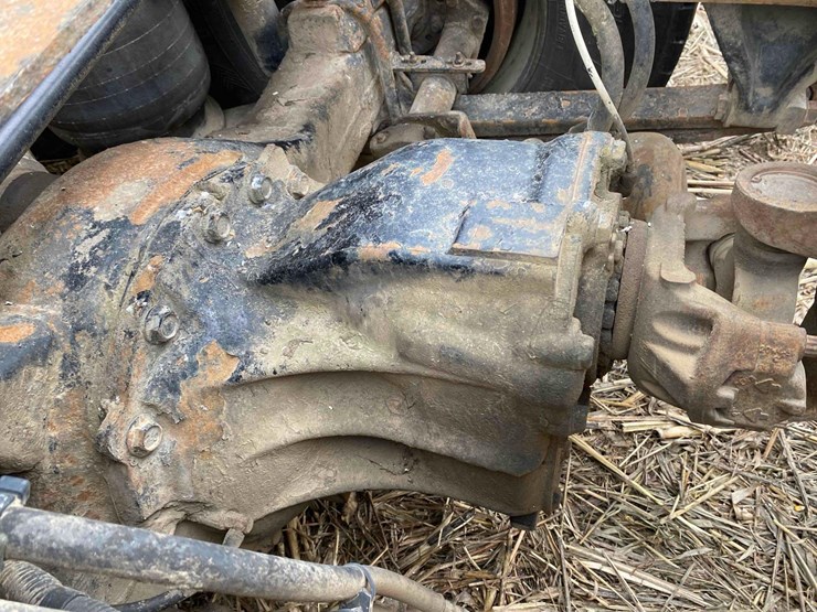 2007-freightliner-day-cab-semi-tractor-image-38