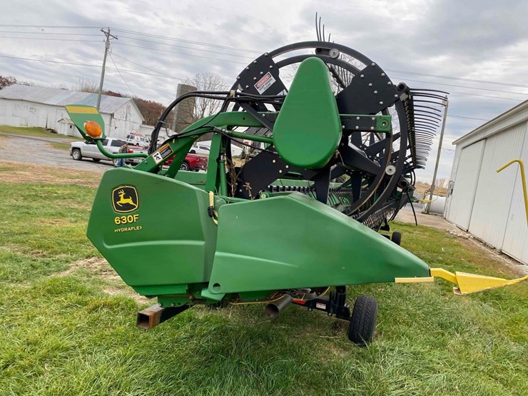 john-deere-630f-image-4