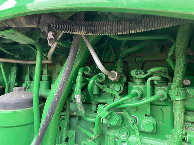 john-deere-8245r-image-20